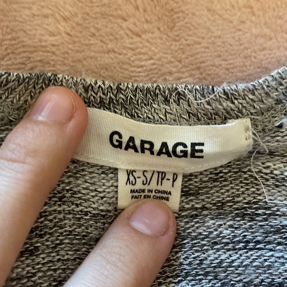 Vest - Picture 6 of 8